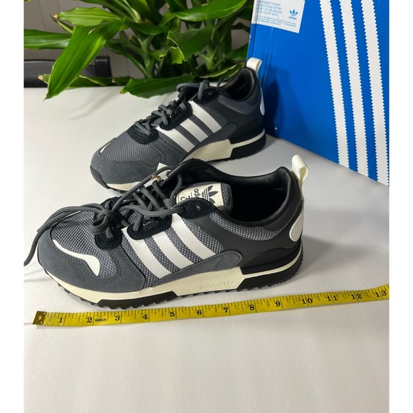 NEW ADIDAS* “ZX 700 HD” - Picture 11 of 16